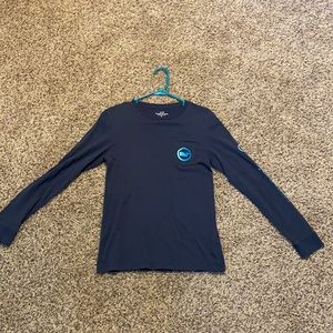 Blue long sleeve vineyard vines shirt